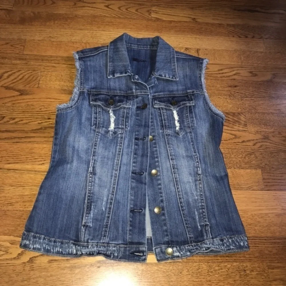 Kut from the Kloth distressed denim jean‎ vest S - Picture 2 of 8
